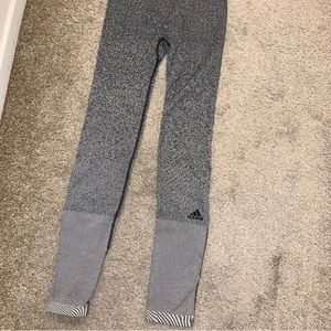 Adidas PrimKnit Leggings Size Small😍